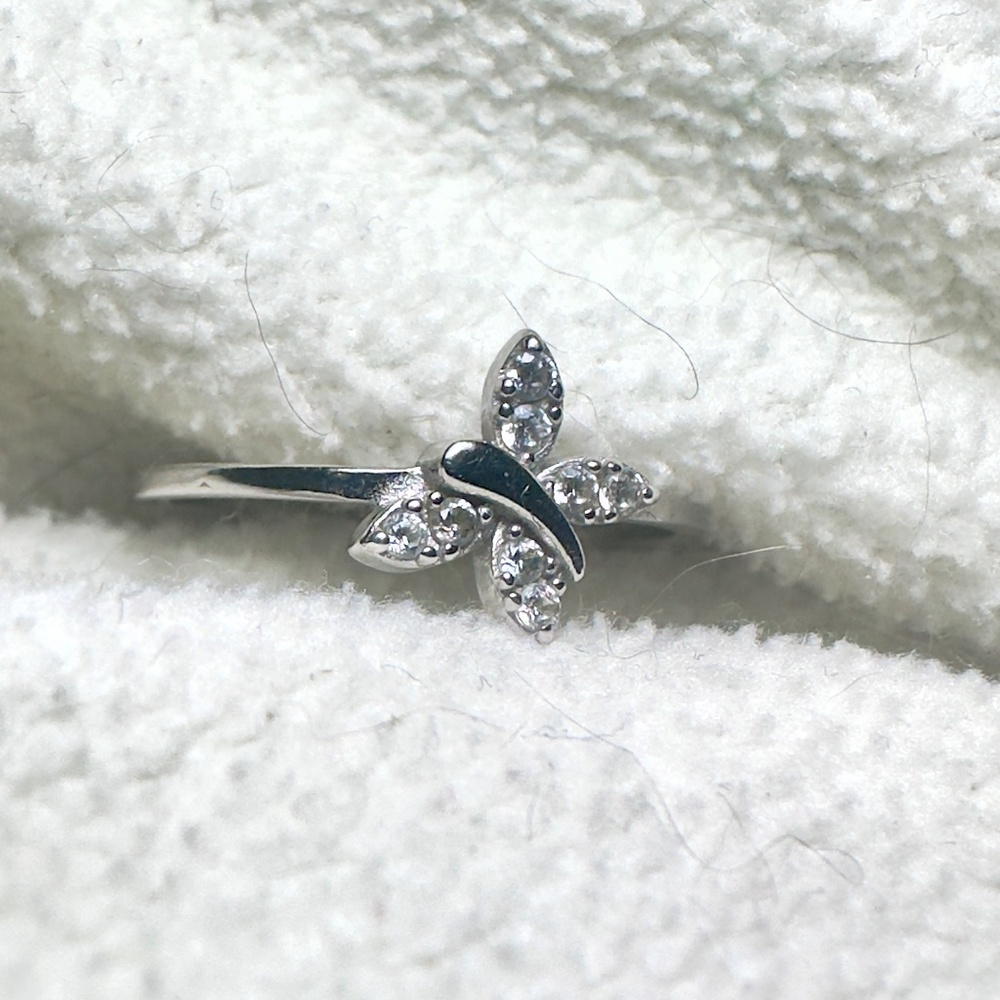 Sterling Silver Butterfly Ring Size 7 NWT